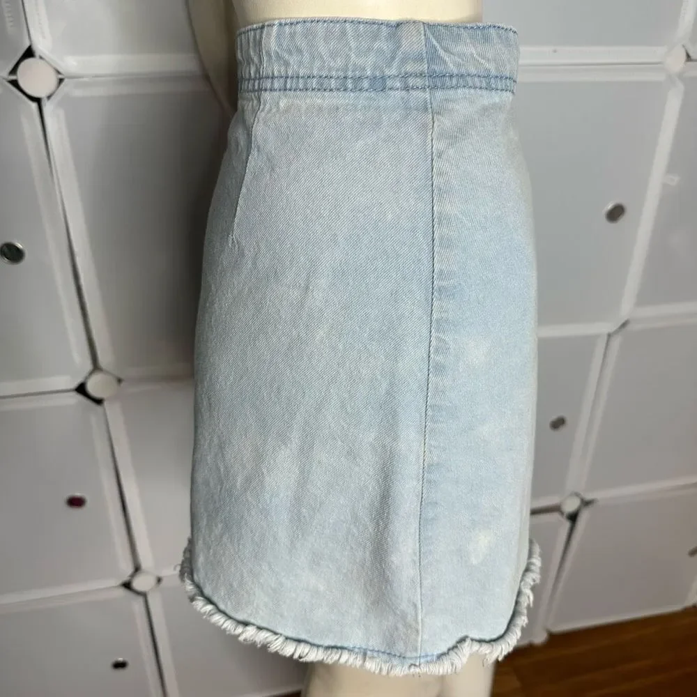 Tobi Belmont Shore LIght Wash Wrap Skirt Size 25